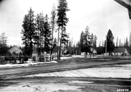 340670 CCC Built Blue Mtn RS, Whitman NF, OR 1935 photo