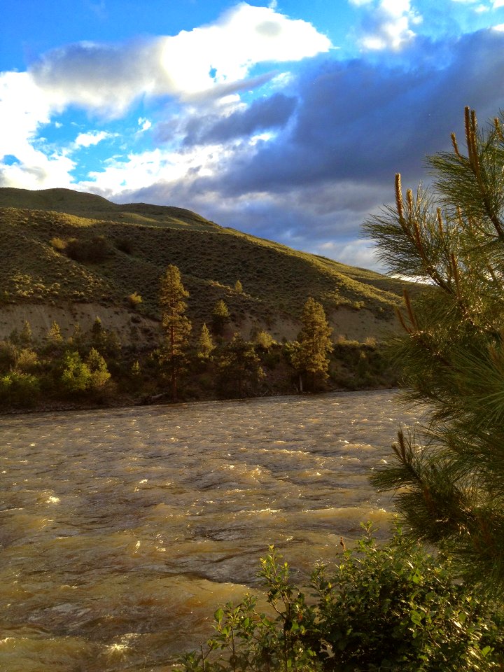 Late afternoon light on the Similkameen River