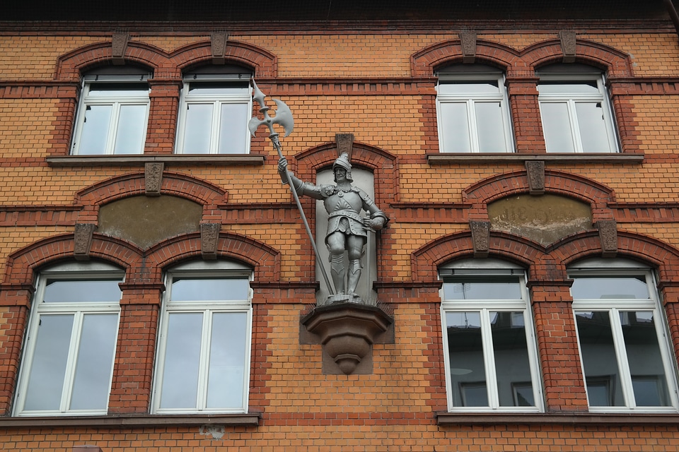 Knight architecture esslingen