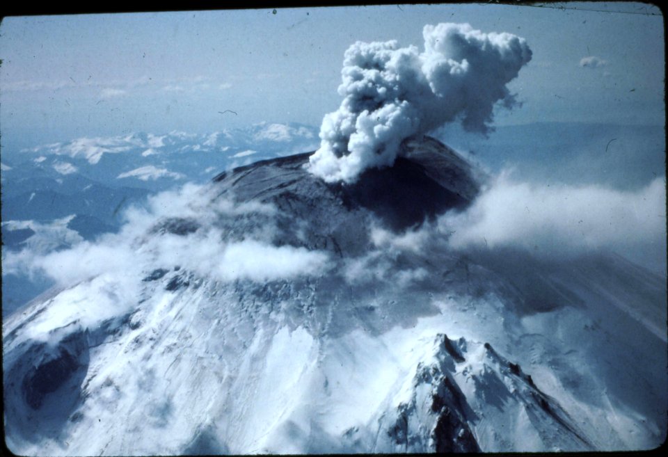 800402-1-1 1st Mt. St Helens Eruption, GPNF, WA 5-1980