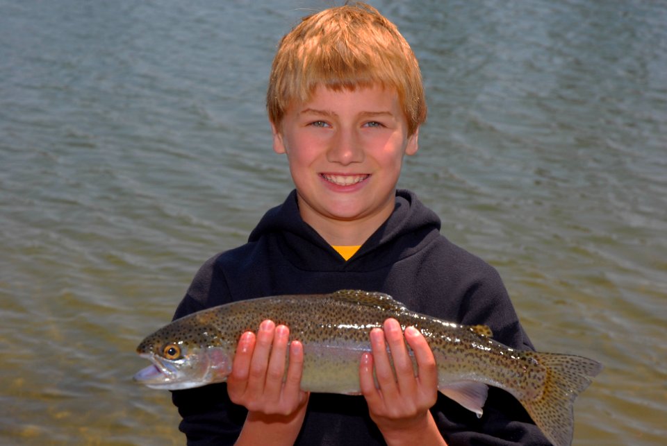 Free Fish Day Youth outdoor education Deschutes NF