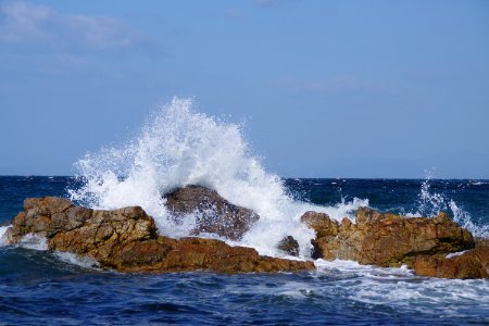 Wave splash photo
