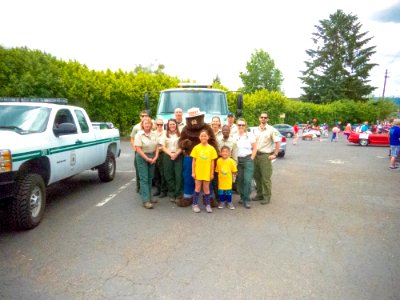 SMOKEY AT 2016 JR ROSE FESTIVAL PARADE-111 photo