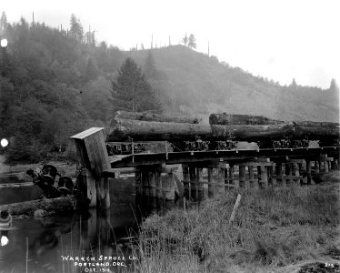 215 Wrecked Train at Toledo