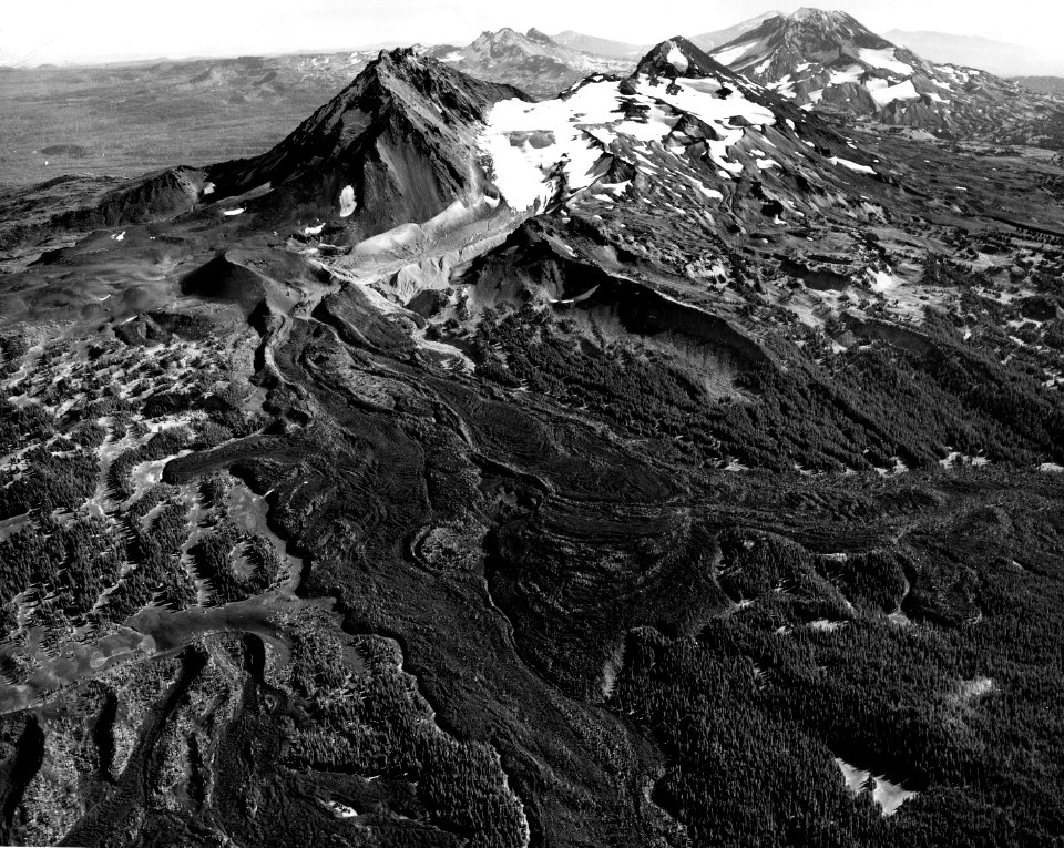 R-6 79-11-01 Three Sisters, Aerial View Looking South, Willamette NF, OR