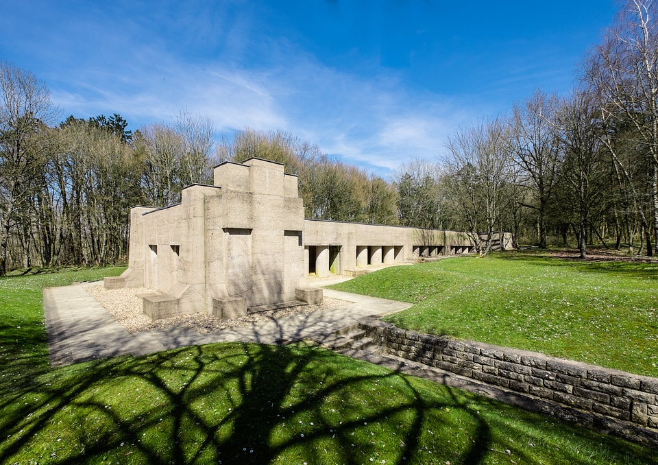 Monument memorial memory