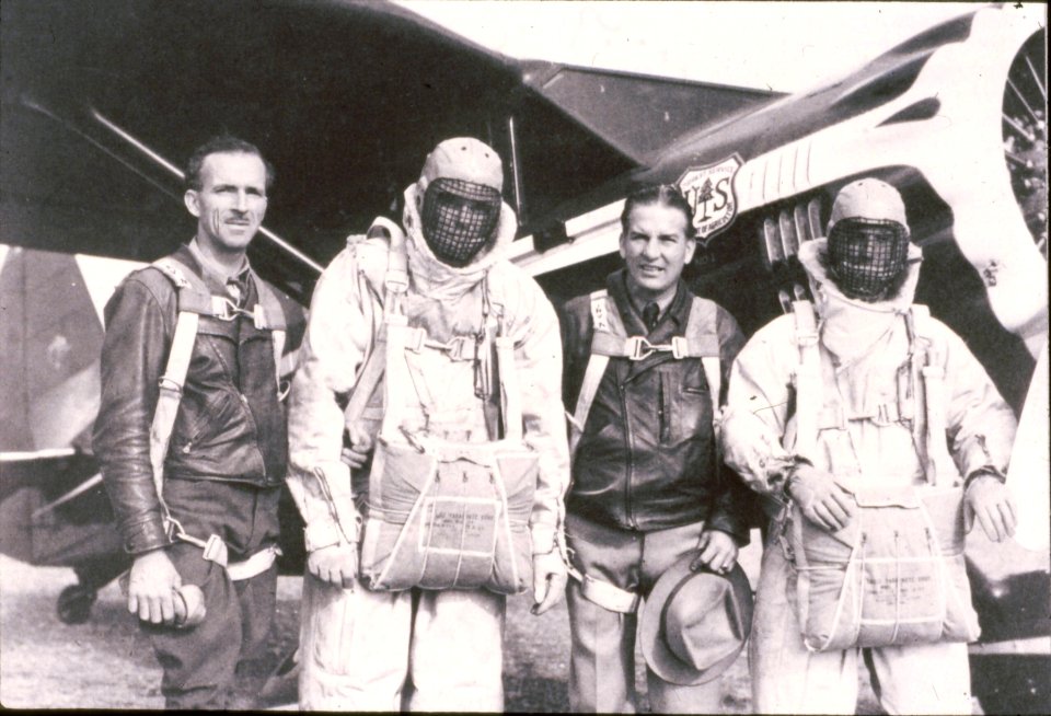 Smokejumpers, Chelan NF, WA