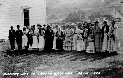 Pioneer Day in Canyon City - Ore. about 1940.JPG