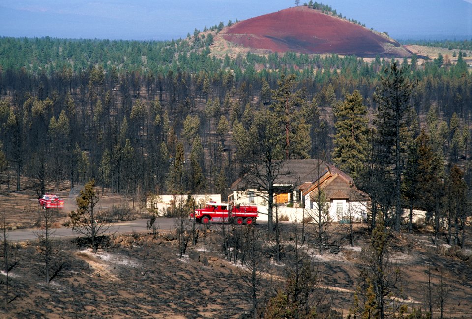 319 Bend,OR Deschutes National Forest,Skeleton Fire