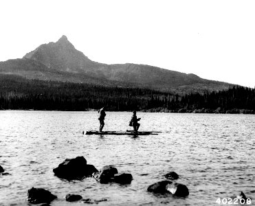 402208 Big Lake with Mt. Washington, Willamette NF, OR 1934 photo