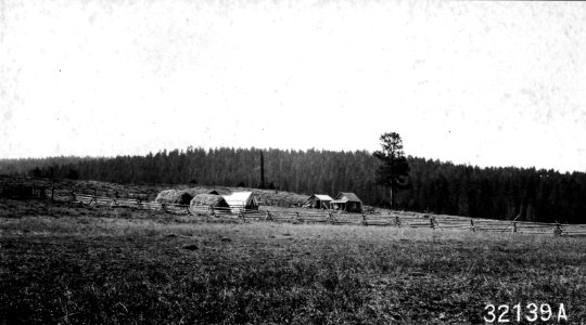 32139A June 11th Claim Homestead in Logan Valley, Malheur NF, OR 1915.JPG