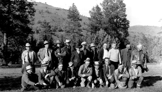 364747 Mule Deer Inspection Team in Grant Co, Oregon 1938