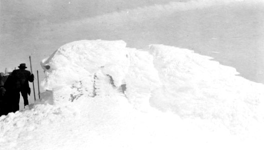 Mt. Hood LOH Buried in Snow & Ice, OR