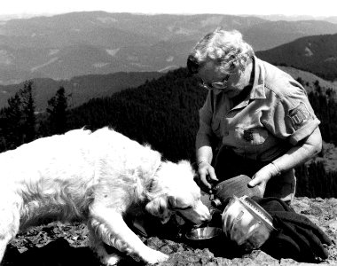 R-6 67-01-01-3 Helen Smith, Volunteer, Willamette NF, OR 1980