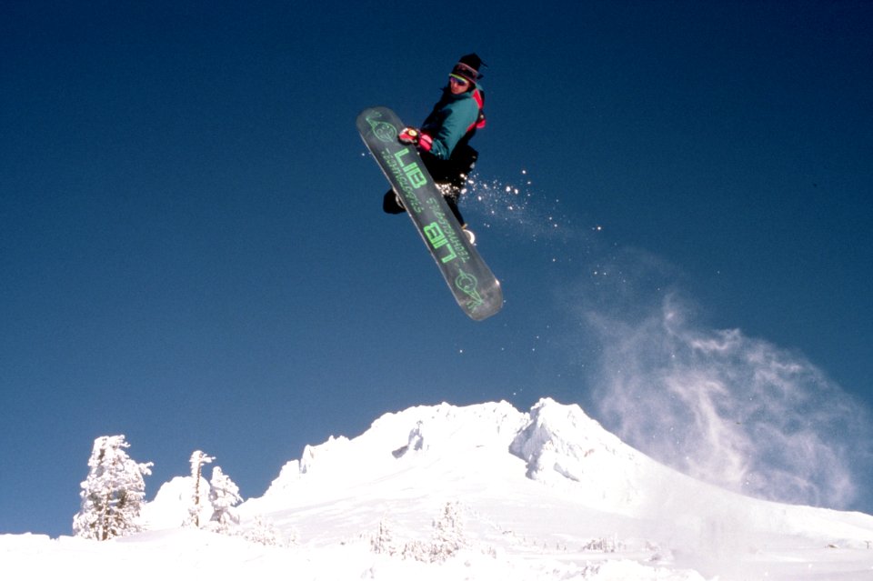 Snowboarding snowboard Mt Hood NF.jpg