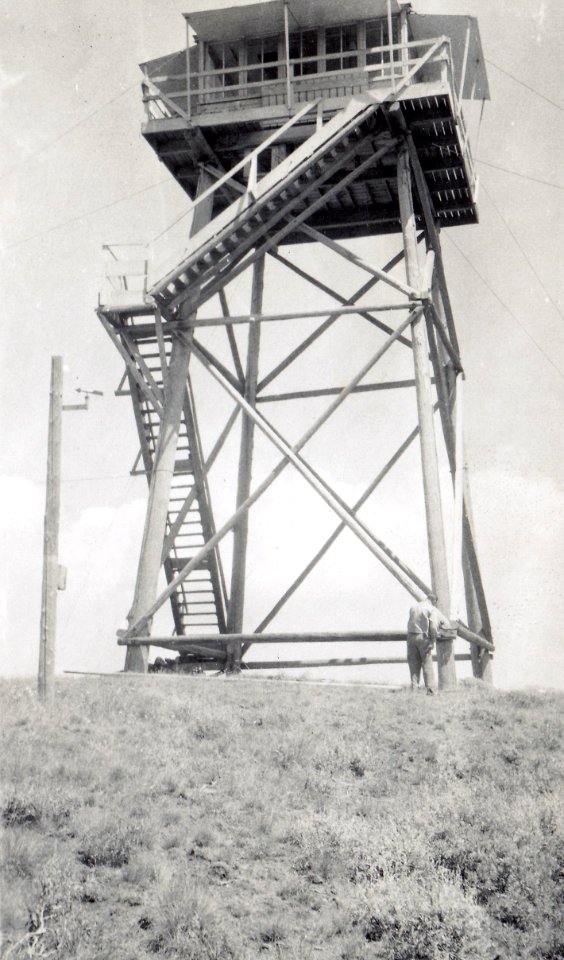 Lookout Tower, Anthony Butte, Whitman National Forest, OR 1942 (2)