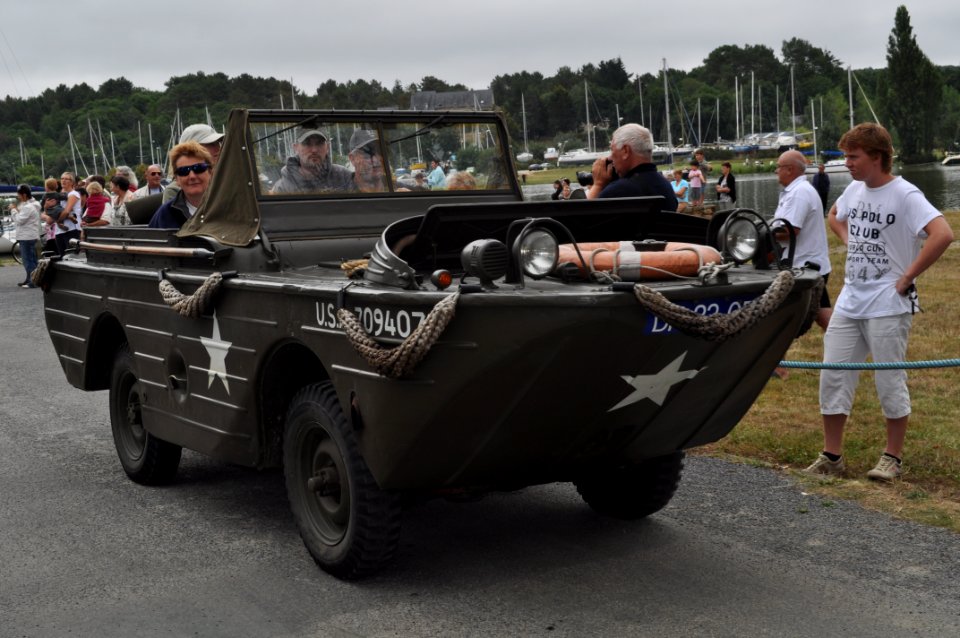 Rassemblement international de la voiture amphibie
