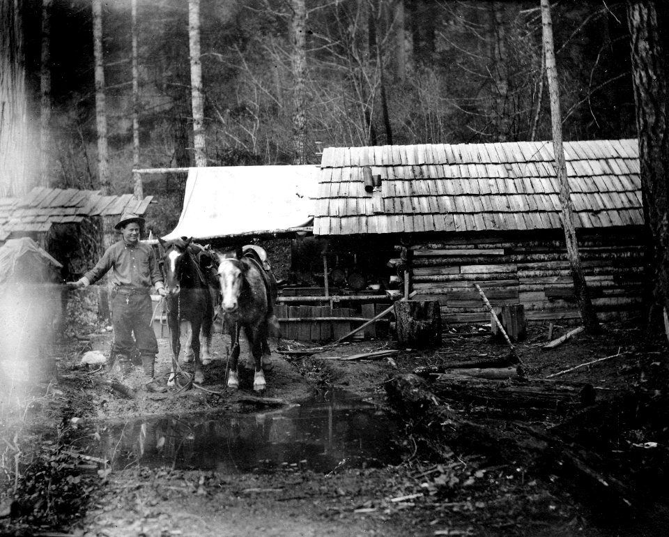 Boundary RS (old cabin) with John Kuhns in Winter 1910-11