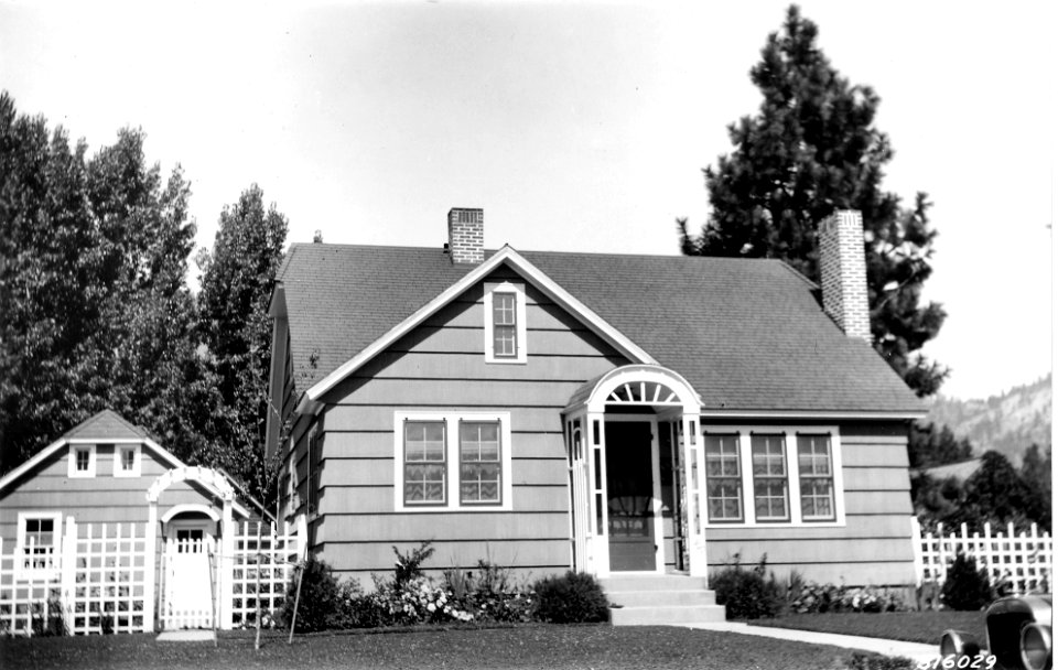 316029 Leavenworth RS, Wenatchee NF, WA 1935