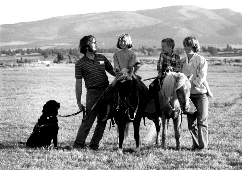 Ochoco NF - Joe Meade, Blind Employee, with Family, 1985