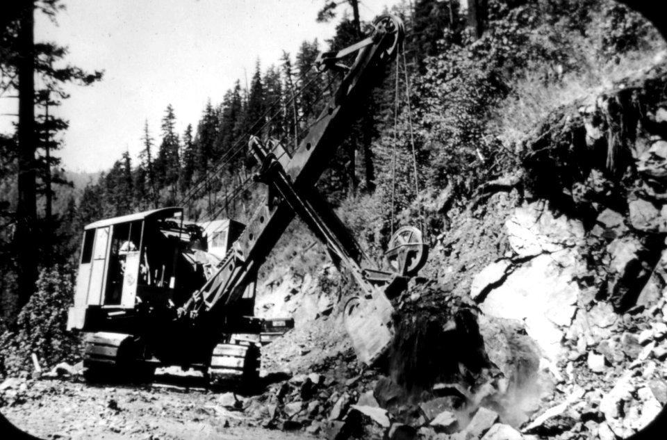 433925 Road Construction, Umpqua NF 1938