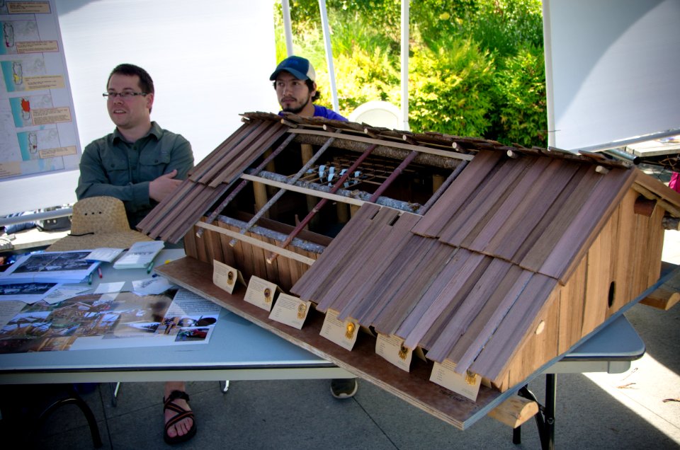 PSU 2016 ARCHAEOLOGICAL ROADSHOW-139