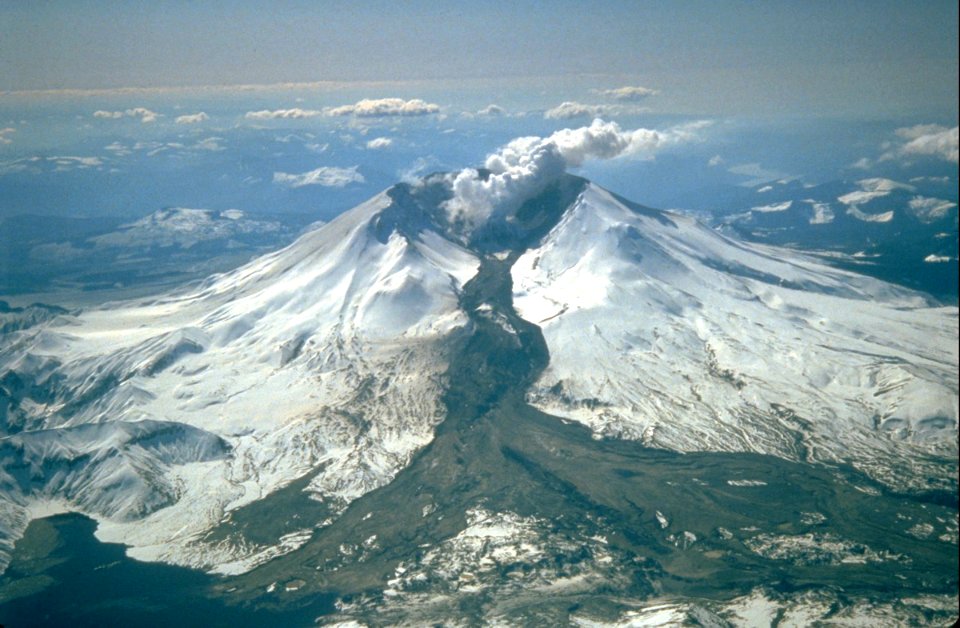 050MSH82 lahar from march 82 eruption 03-21-82 resize