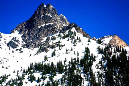 WINTER SNOWS ON TYEE RIDGE-OKANOGAN WENATCHEE