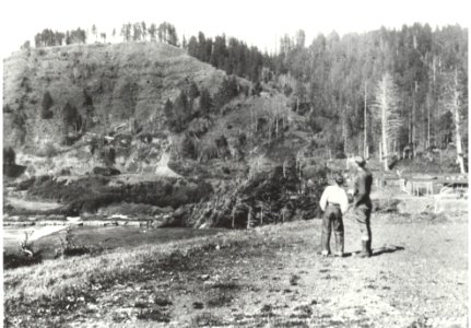 Cape Perpetua Head land form point on highway 8-17-1936