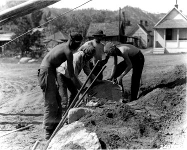 340283 CCC Camp Leavenworth, Wenatchee NF, WA 1936 photo