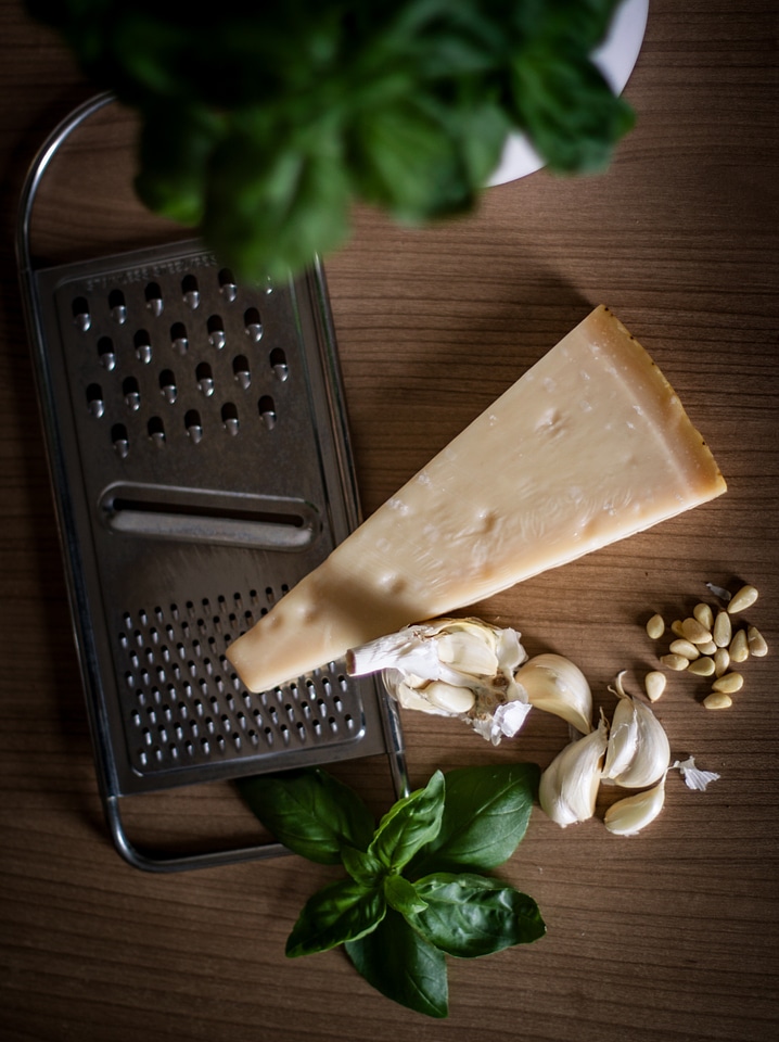 Pine nuts grater ingredients