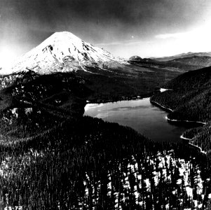 529647 Mount St. Helens & Spirit Lake, WA 1963