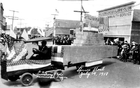 S-43 Spruce Float July 4, 1918 at Hammond, OR