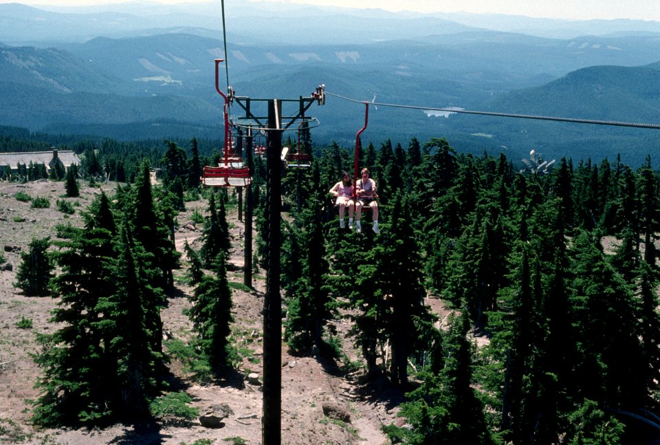 548 Mt Hood National Foest, Timberline Lodge, summer riders old magic mile  chairlift