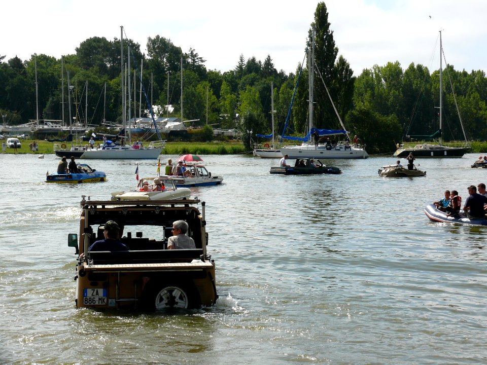 Rassemblement international de la voiture amphibie