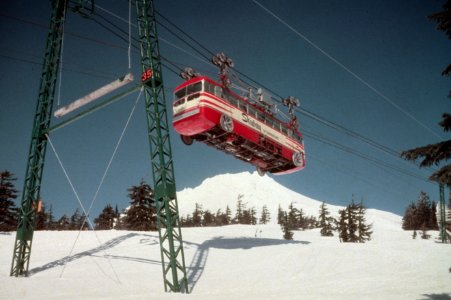 307 Mt Hood Nat'l Forest, Timberline Lodge, Skyway lift
