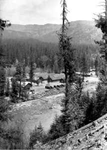 392648 CCC Camp Tieton, MBS NF, WA 1937 photo