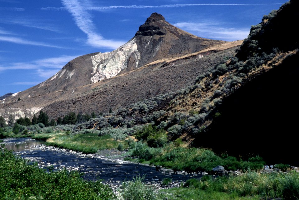 Malheur National Forest, Sheep Rock, John Day Fossil Beds National Monument.jpg