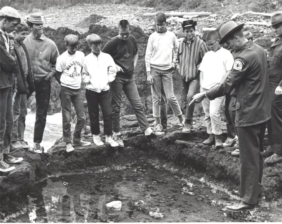 tidepools ranger students