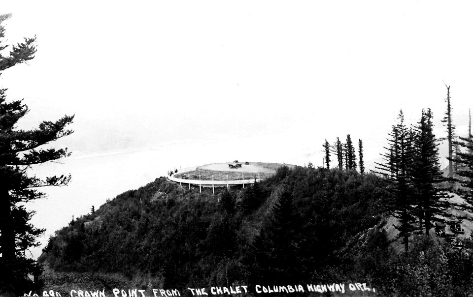 690 Crown Point from the Chalet Columbia Highway