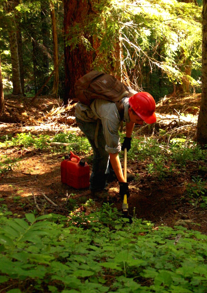 Willamette National Forest - Youth Conservation Corps Workers on Willamette-109