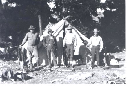 Ranger, Harvey Albertson, Herder, Harvey Covey, Ross Smith, Ed Livison, camp, Canada Camp Horseshoe Basin
