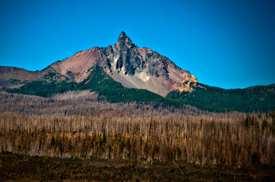 Broken Top from Windy Point-Willamette & Deschutes