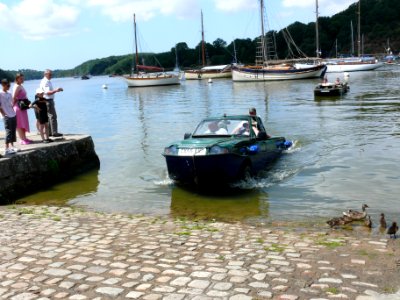 Rassemblement international de la voiture amphibie