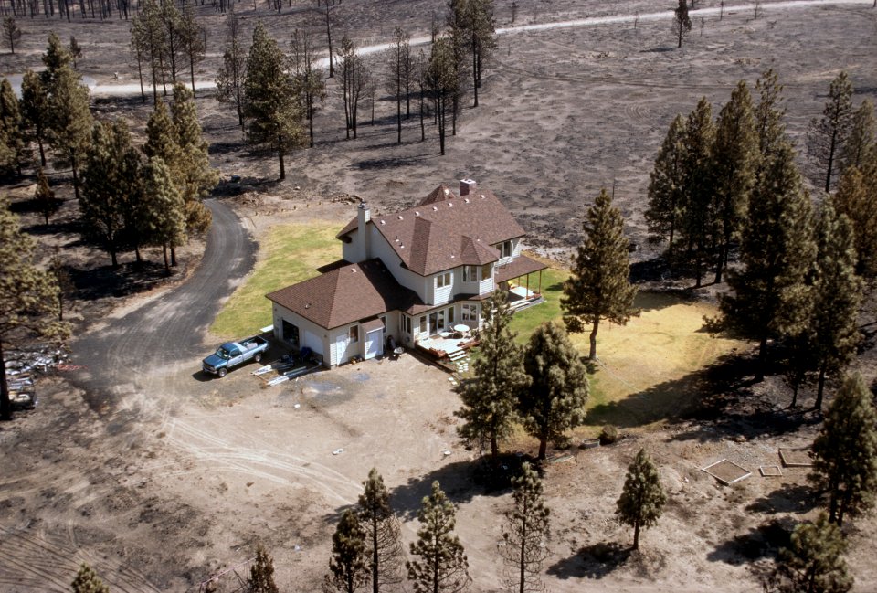 326 Bend,OR Deschutes National Forest,Skeleton Fire