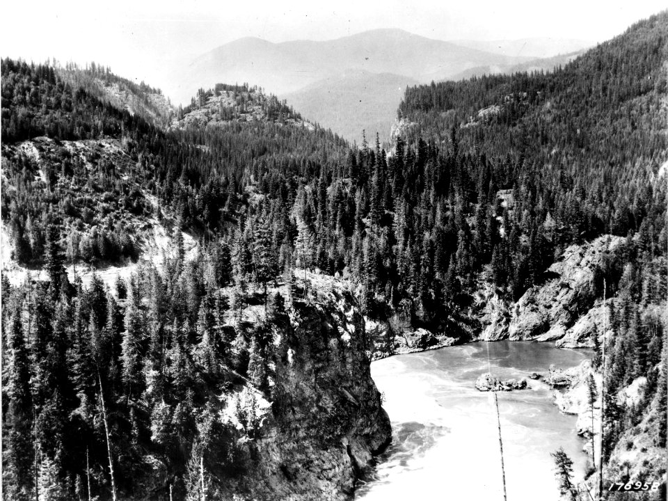 176958 Clark Fork River - Swan Photo, Kaniksu NF, WA 1923