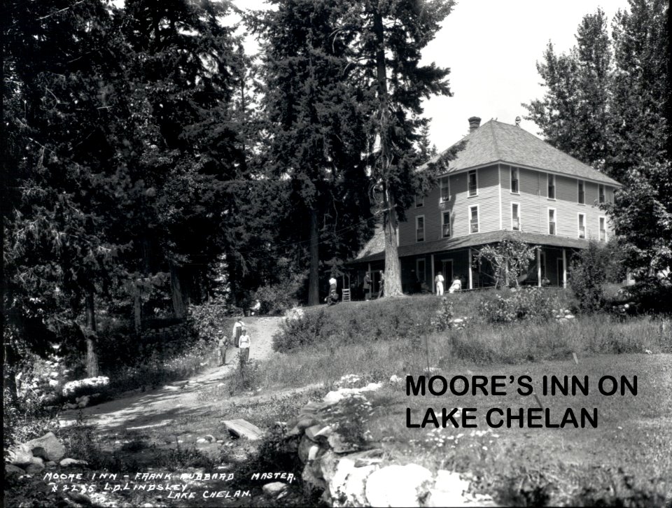 Moore's Inn on Lake Chelan