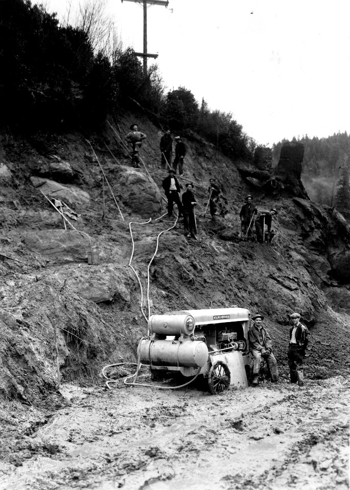 CCC Camp Sitkum - Compressor & Drill Crew