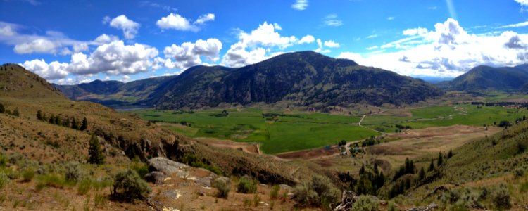 Sinlahekin Valley panorama from the Pacific Northwest Trail below Loomis State Forest 2(1)