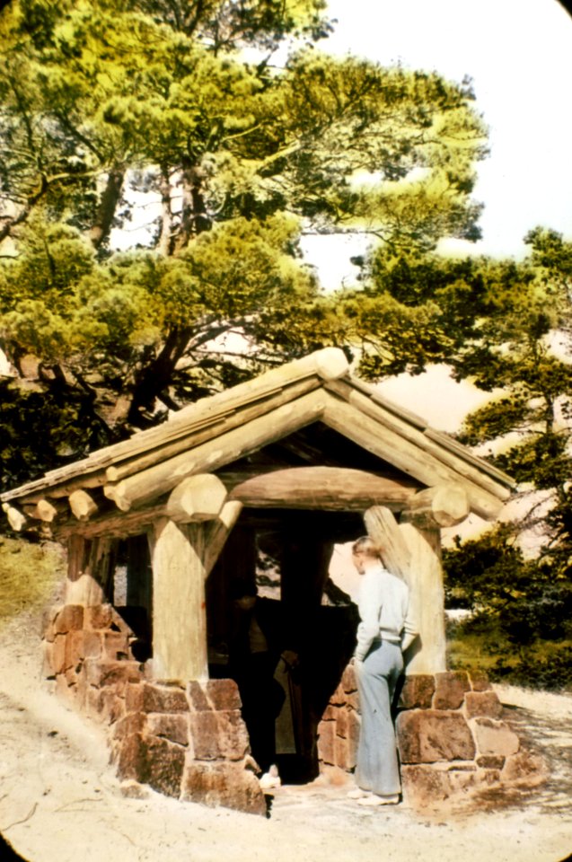 Suislaw NF - Registry Booth, OR c1930